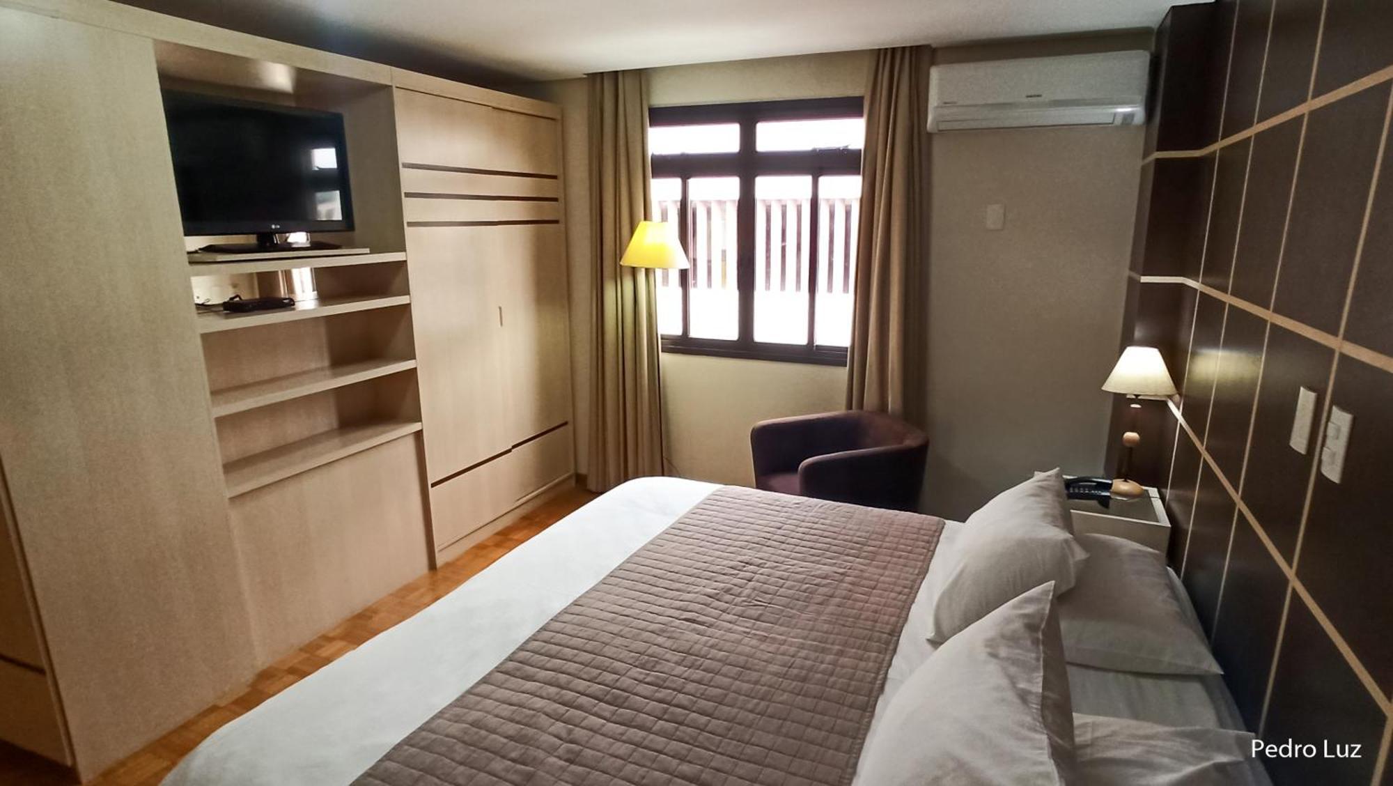 River Park Hotel Резенди Экстерьер фото