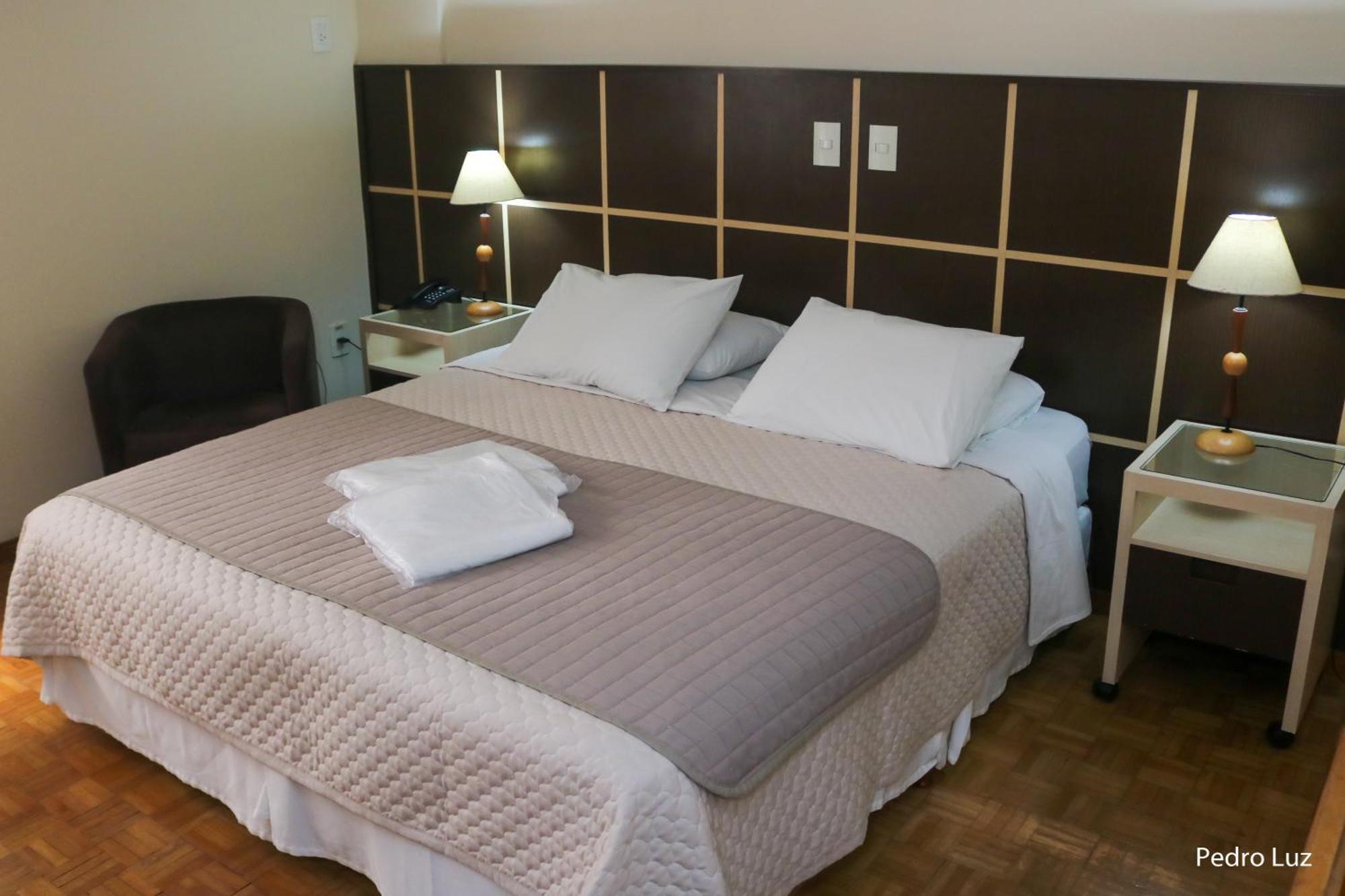 River Park Hotel Резенди Экстерьер фото